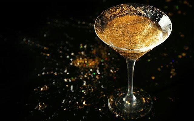 black-gold-glitter-cocktail.jpg