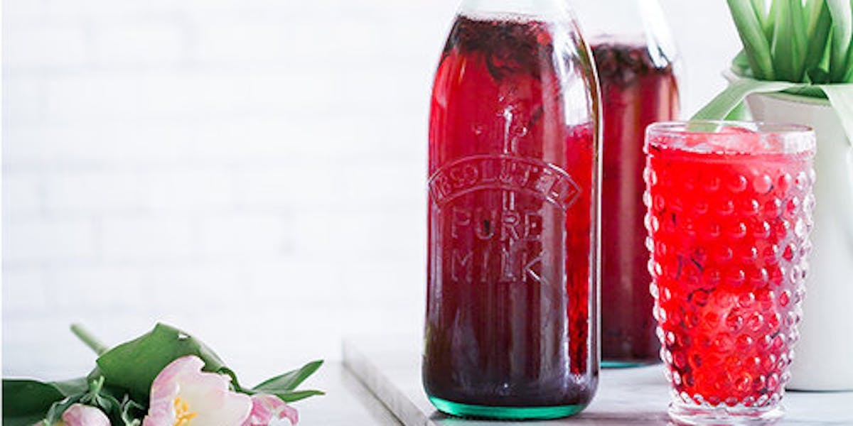 13 of the best sloe gin cocktails to try at home