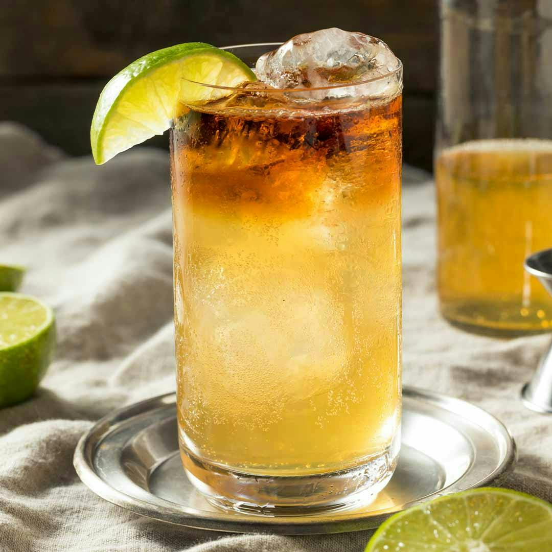 Best Dark and Stormy cocktail recipe with lime